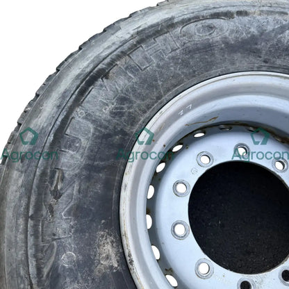 Däck på fälg 445/65 r22,5 | 15478 | Magni - Fälg och däck