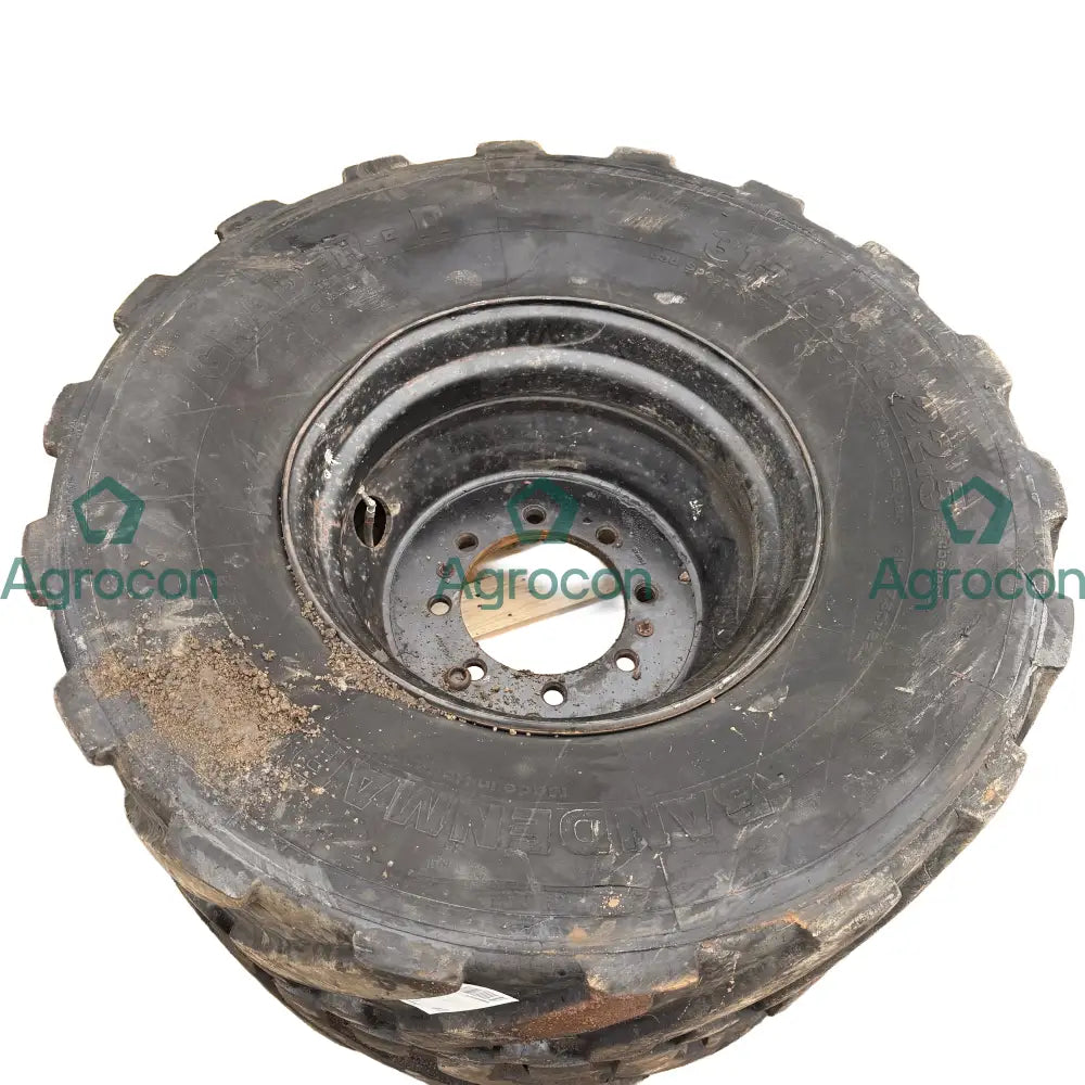 Däck på fälg. dubbelmontage 315/80r22,5 | JCB JS130W Fälg och däck