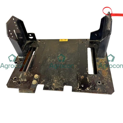 Fäste under förarstol | 6024037 | Hitachi ZX250LC-3 Hyttdelar