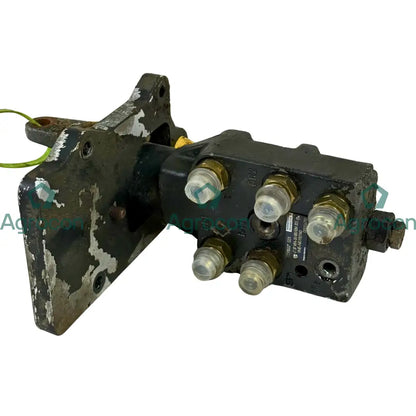 Fotbromsventil inklusive pedalställ | 11090732 11101140 11704317 11997354 | Volvo L70C Hydraulventil