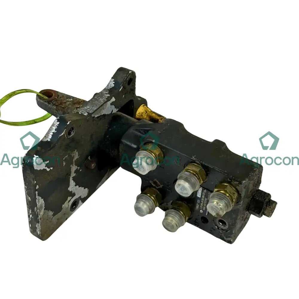 Fotbromsventil inklusive pedalställ | 11090732 11101140 11704317 11997354 | Volvo L70C Hydraulventil