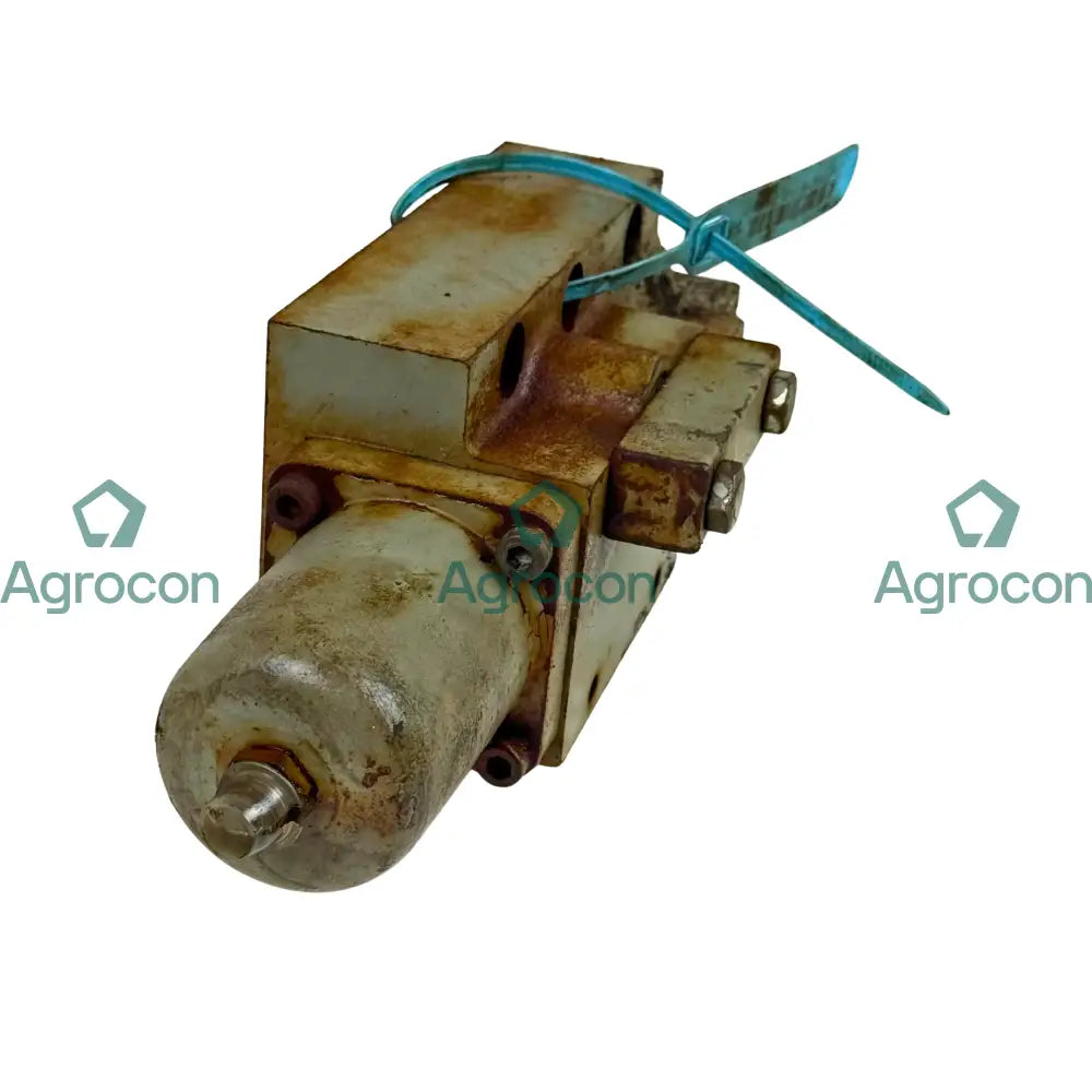 Fyrvägsventil | 14054190 | Åkerman H7MB Hydraulventil