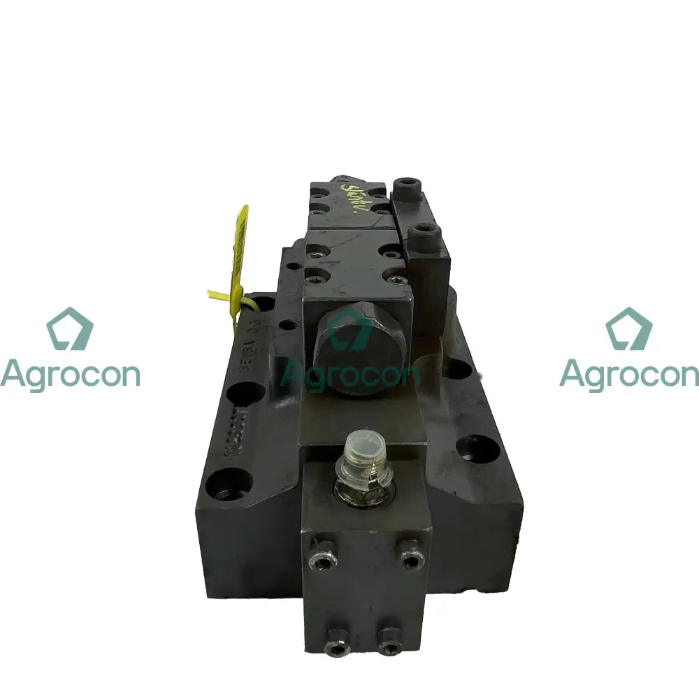 Fyrvägsventil | 14244487 | Åkerman EW200 Hydraulventil