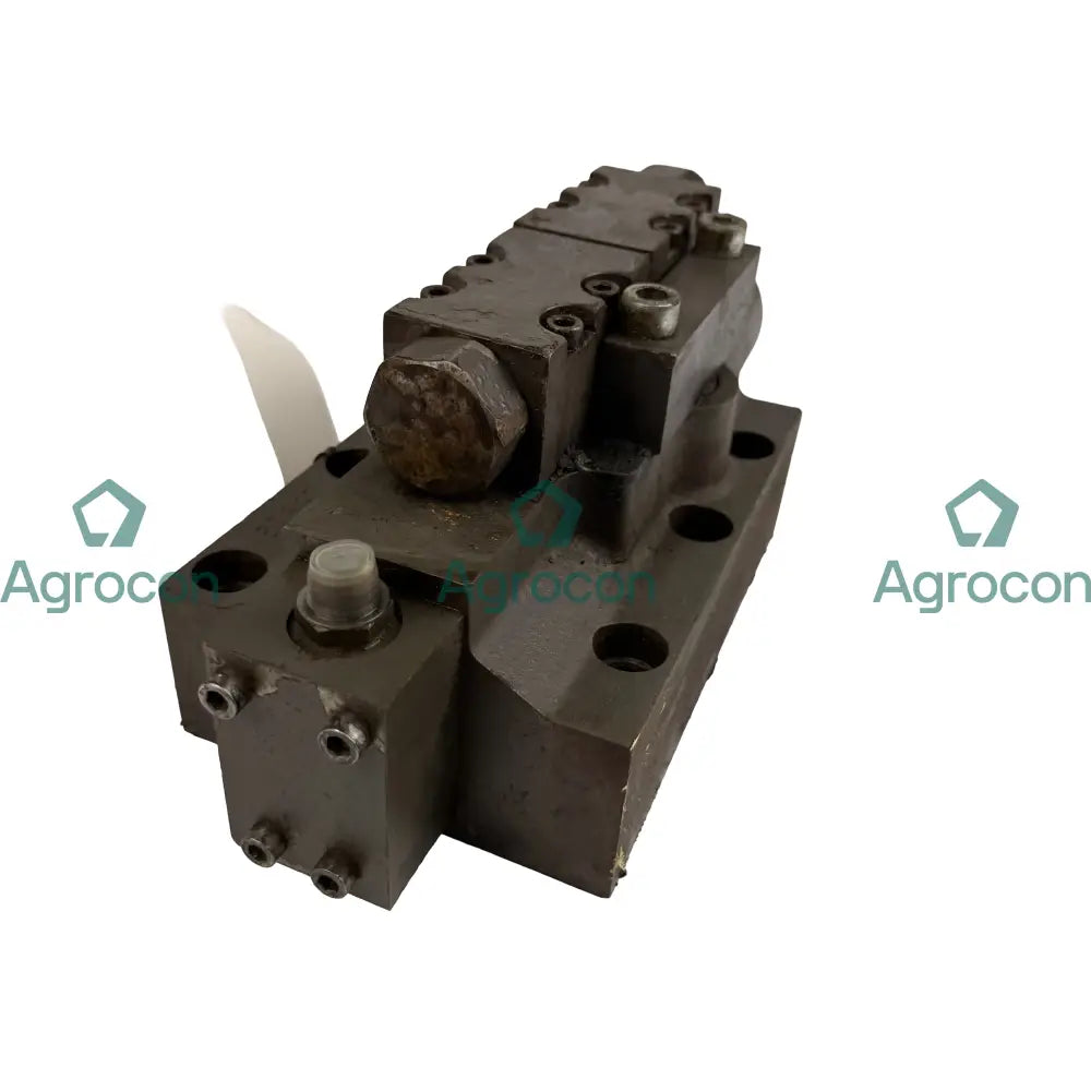 Fyrvägsventil skaft primär | 14266570 | Åkerman EC200 Hydraulventil
