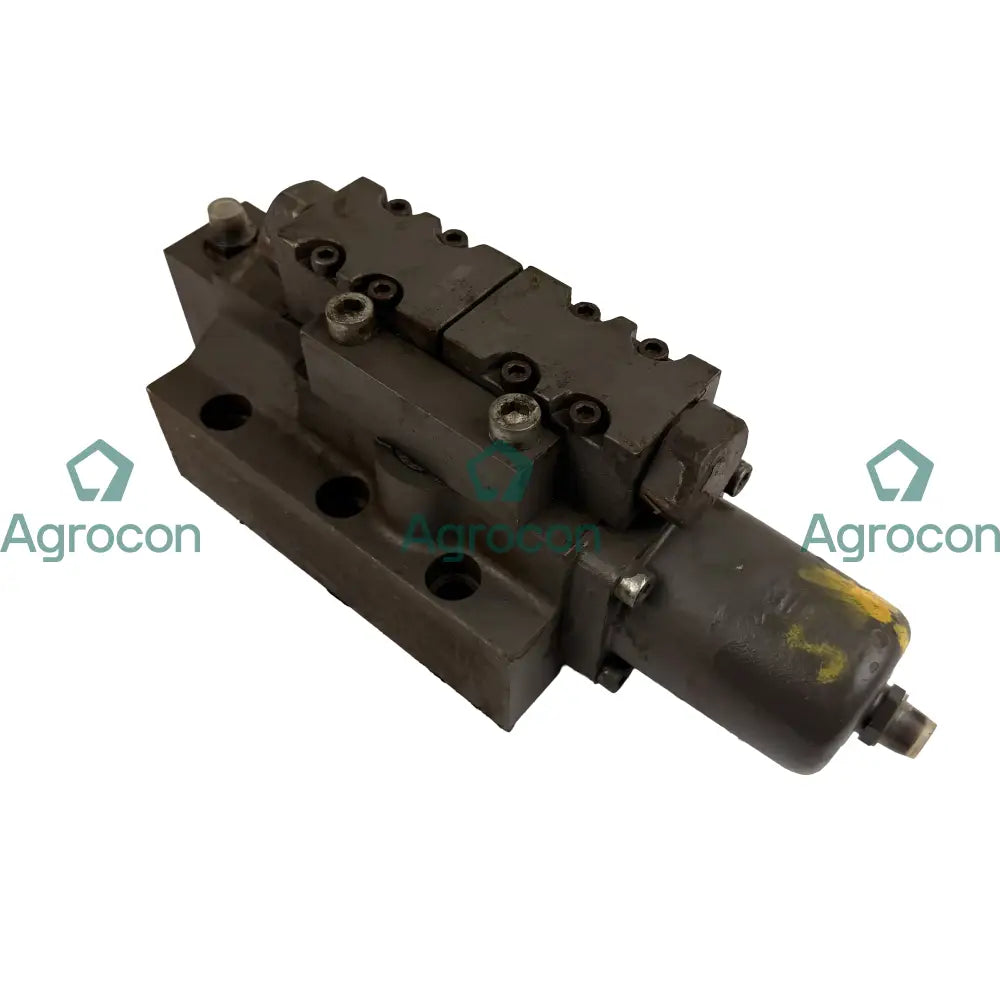 Fyrvägsventil skaft primär | 14266570 | Åkerman EC200 Hydraulventil