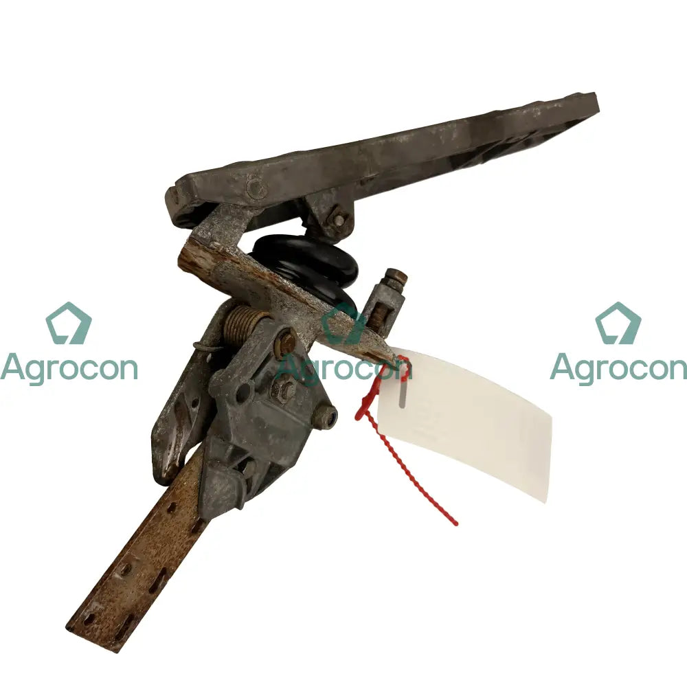 Gaspedal | Lännen Vammas Magnum Hyttdelar