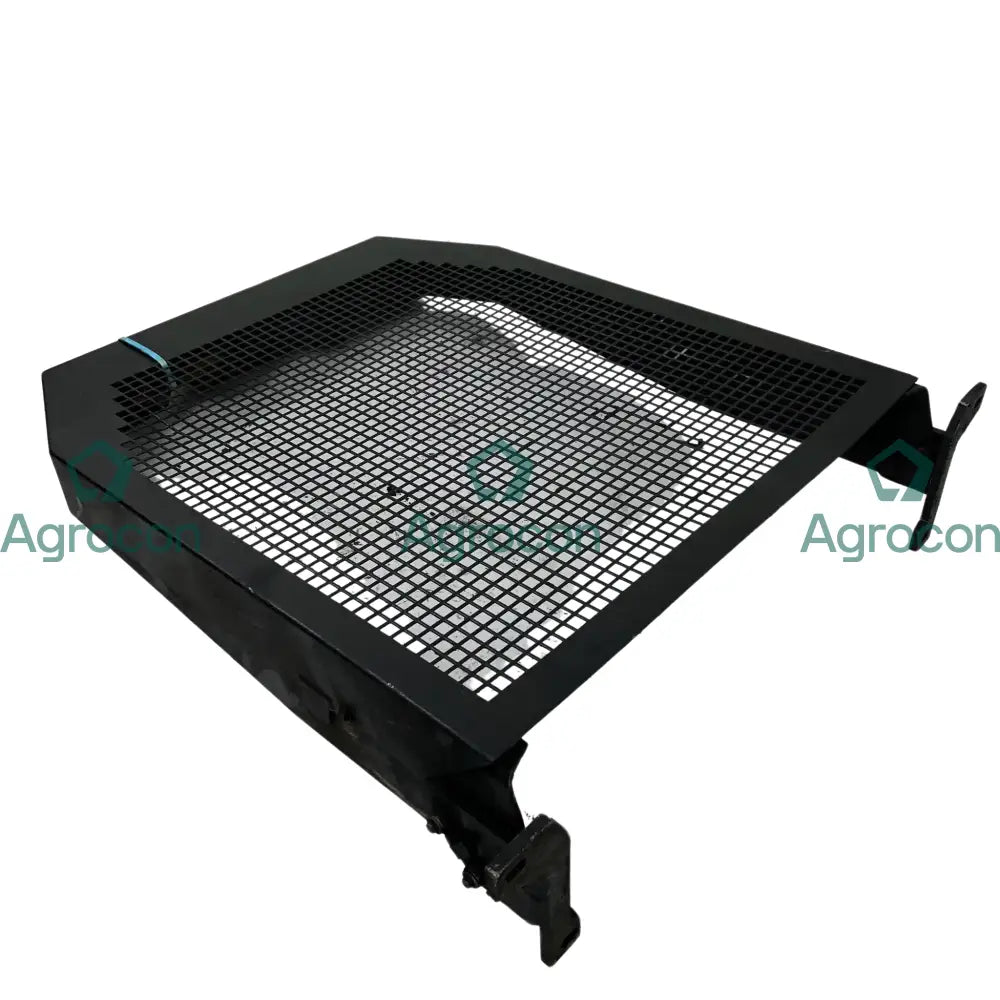 Grill vatten/oljekylare mot hytt | Huddig 1160D Oljekylare