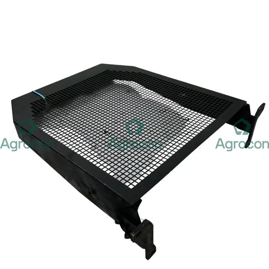 Grill vatten/oljekylare mot hytt | Huddig 1160D Oljekylare