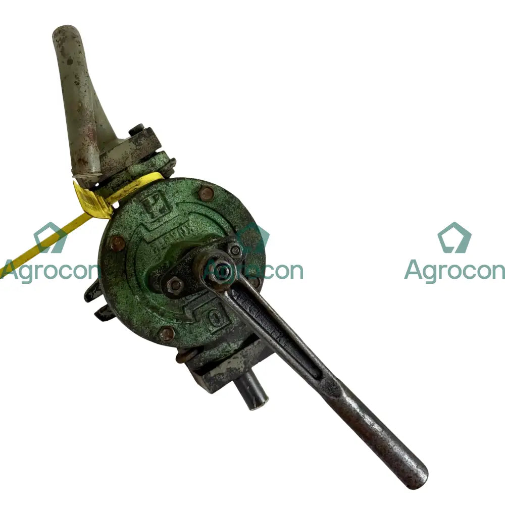 Handpump till hydraulolja | Åkerman H7C Hydraultank