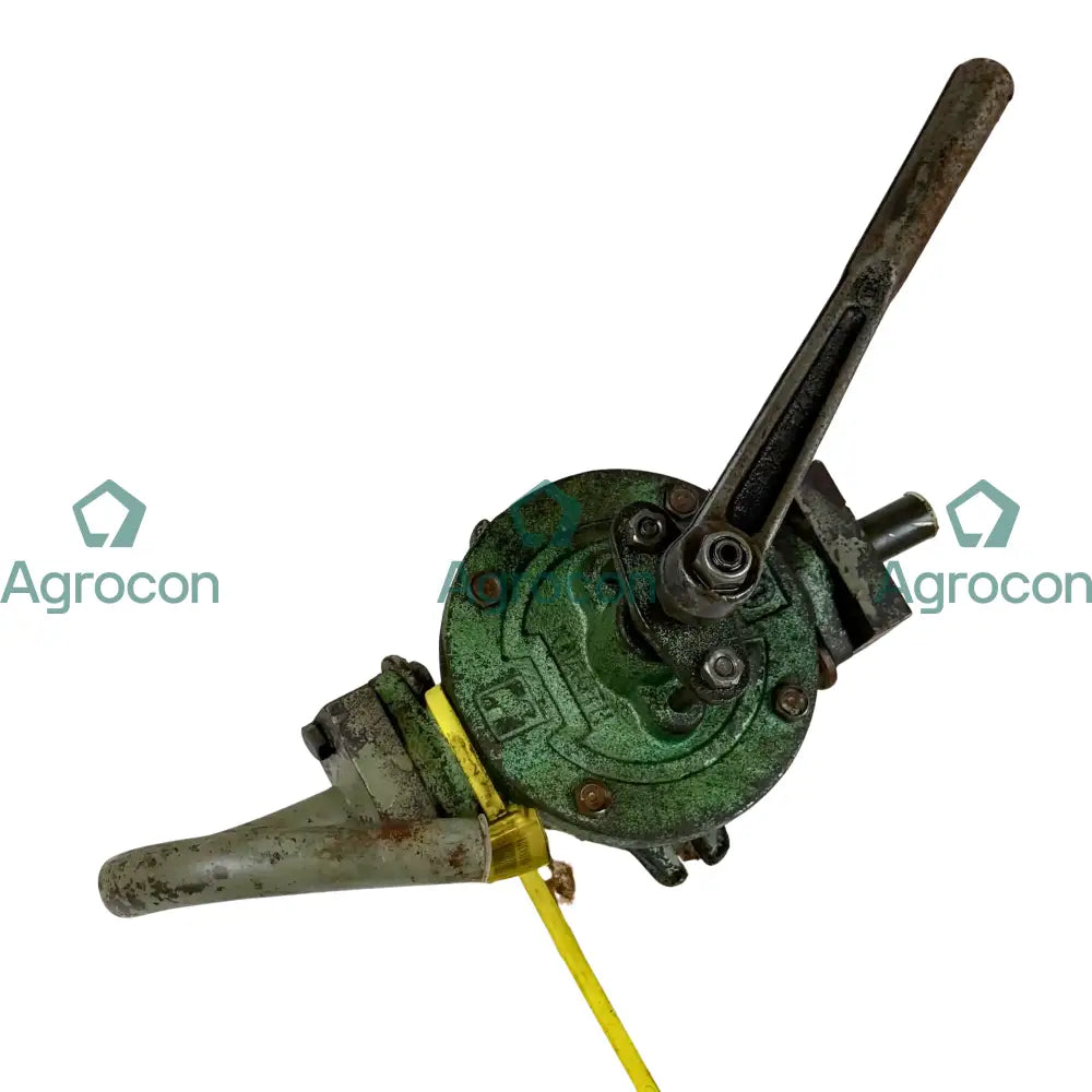 Handpump till hydraulolja | Åkerman H7C Hydraultank