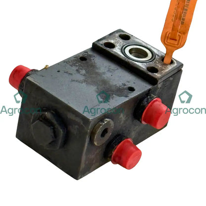 Hydraullås schaktbladscylinder | 14242622 | Åkerman EW130C Hydraulventil