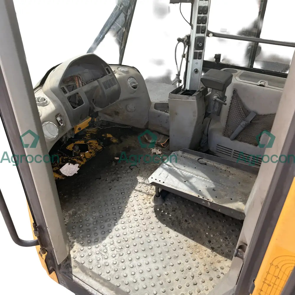 Hytt | 33020 | Volvo L110F - Hytt