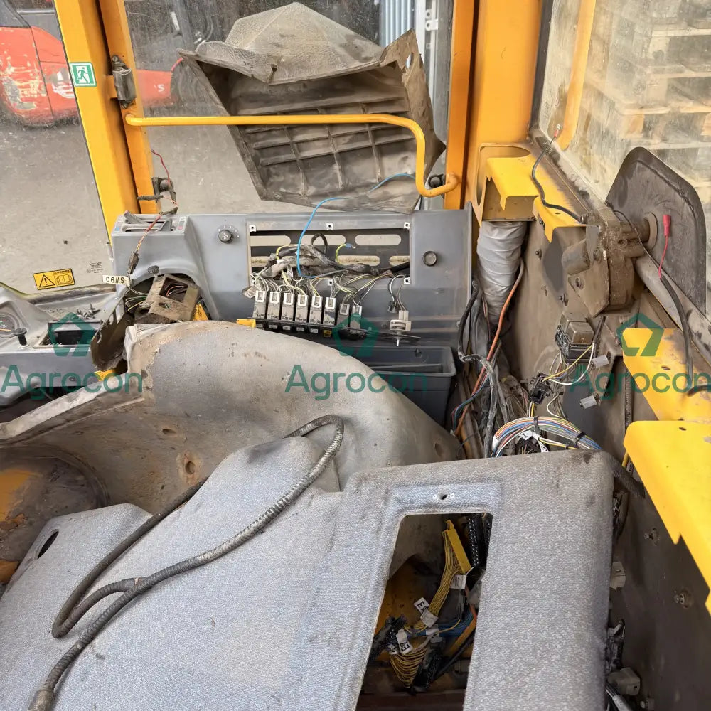 Hytt | 33250 | Volvo L90C - Hytt