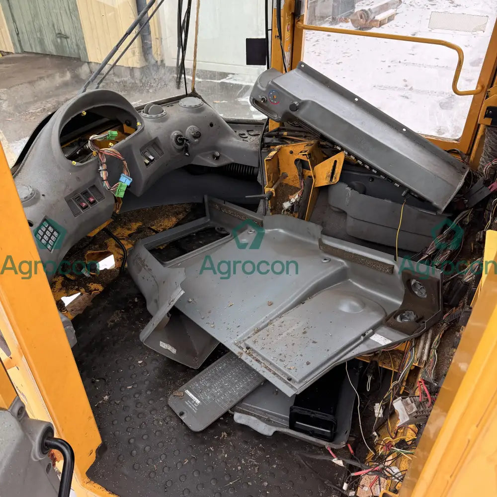 Hytt | 33828 | Volvo L180E - Hytt