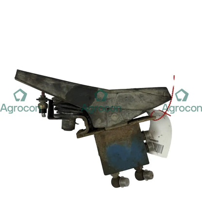 Körpedal | Cat M312 Hydraulventil Hyttdelar