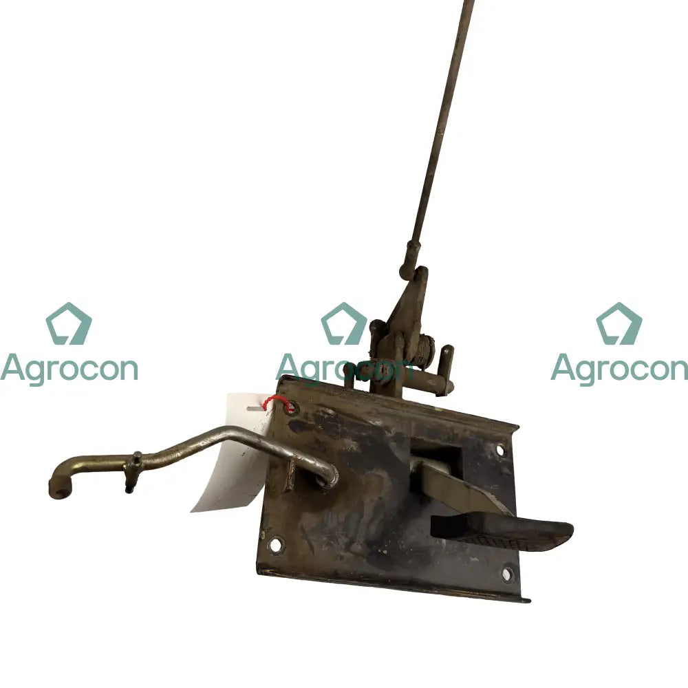 Konsol med broms och gas pedal | 1272606 | Volvo BM6300 Hyttdelar