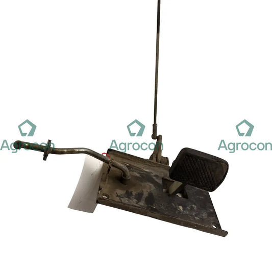 Konsol med broms och gas pedal | 1272606 | Volvo BM6300 Hyttdelar