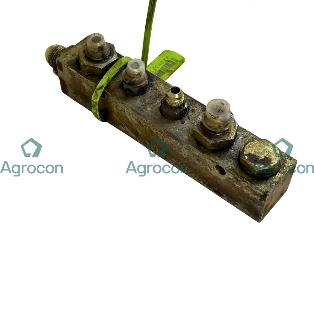 Kopplingsblock | 11003490 | Volvo L70C Hydraulventil