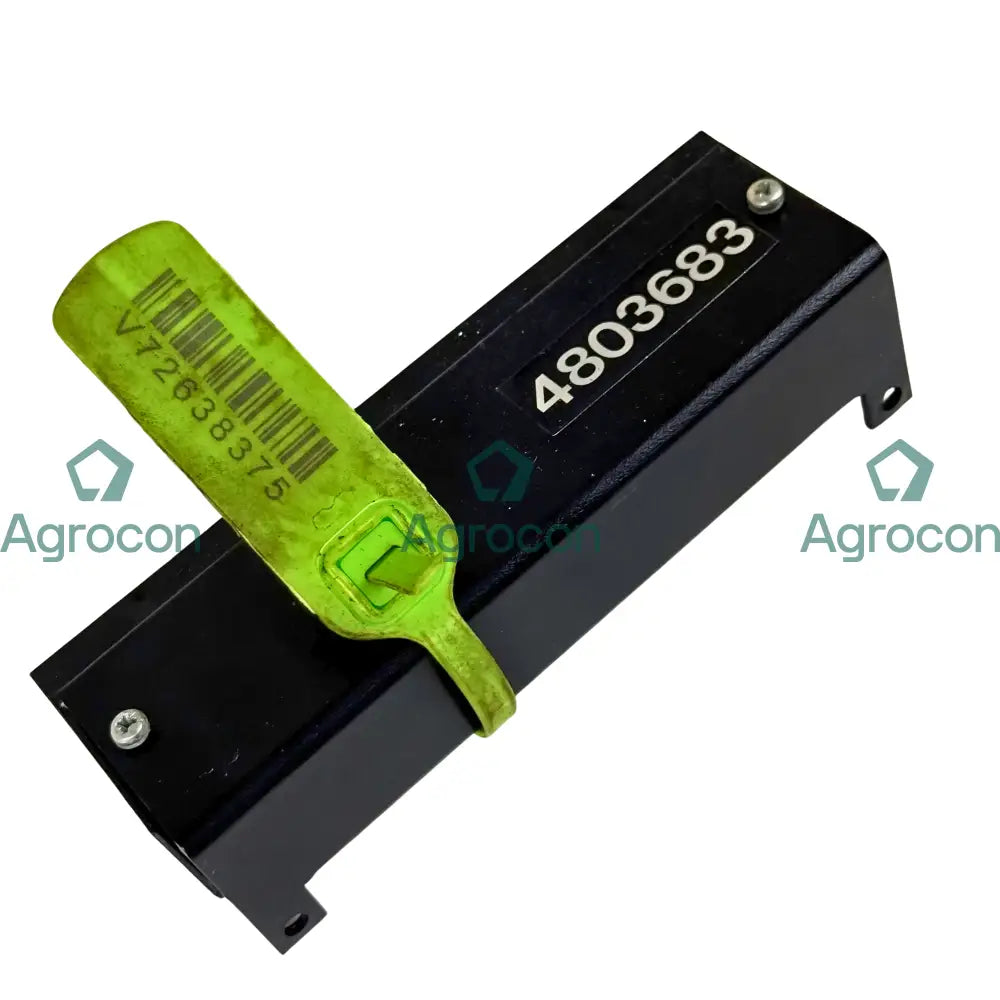 Kopplingsstycke | 4803683 | Volvo L50 Hydraulventil