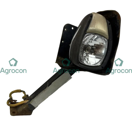 Lamphållare höger | 320-9868 | Cat IT38H - Karosseri