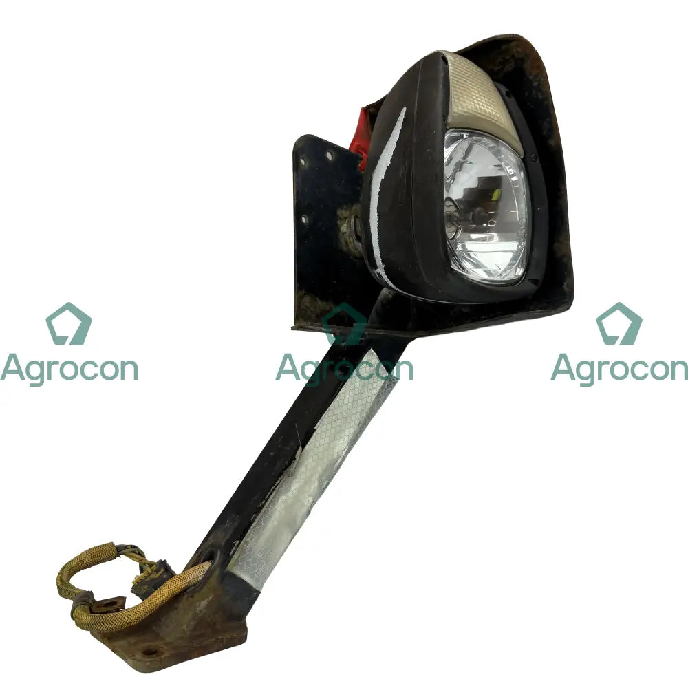 Lamphållare höger | 320-9868 | Cat IT38H Karosseri