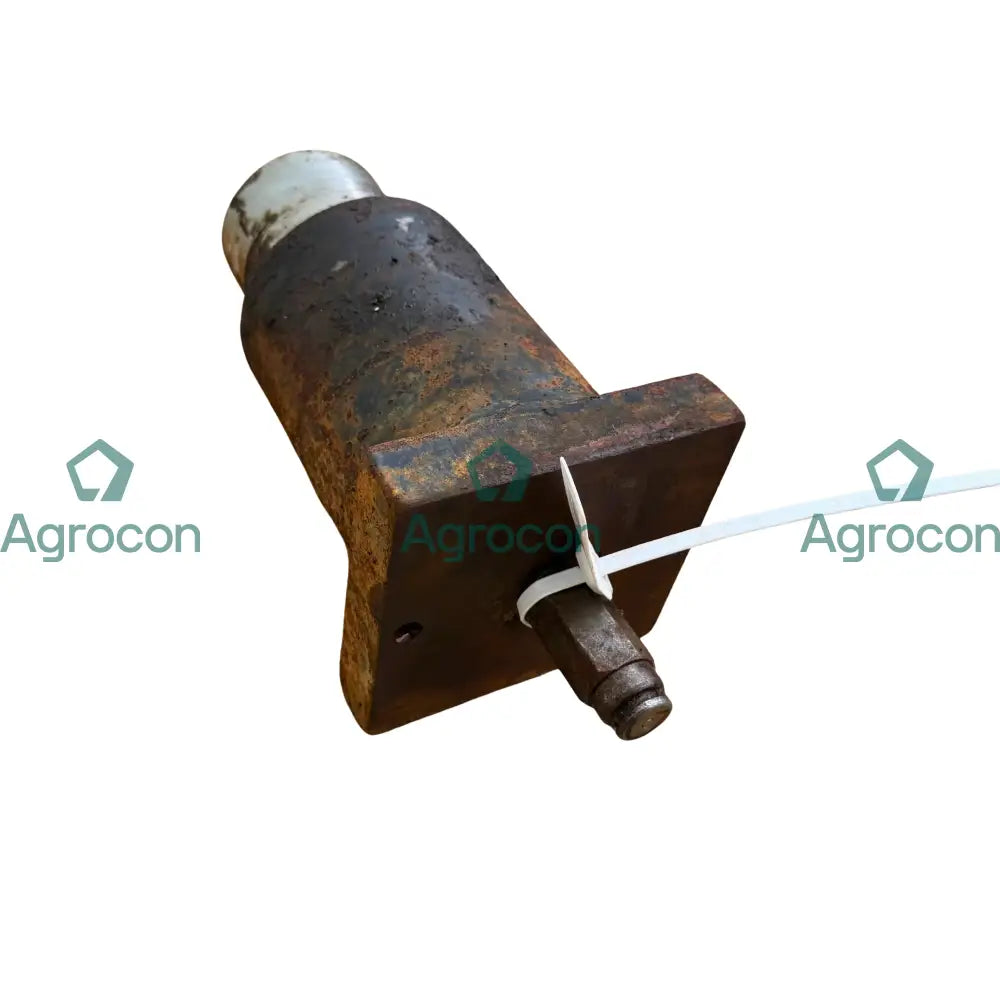 Larvsträckarcylinder | 14024426 14211618 | Åkerman H10 Undervagnsdelar