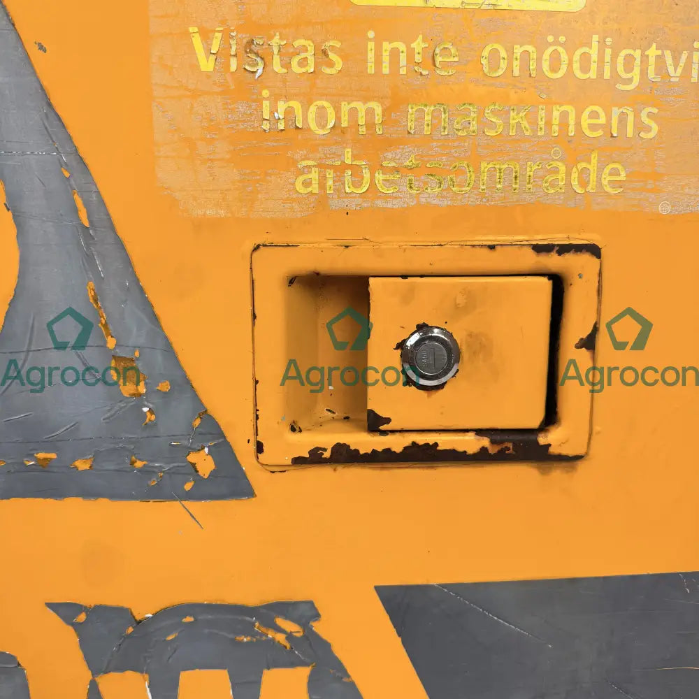 Lucka | JCB JS130W Luckor