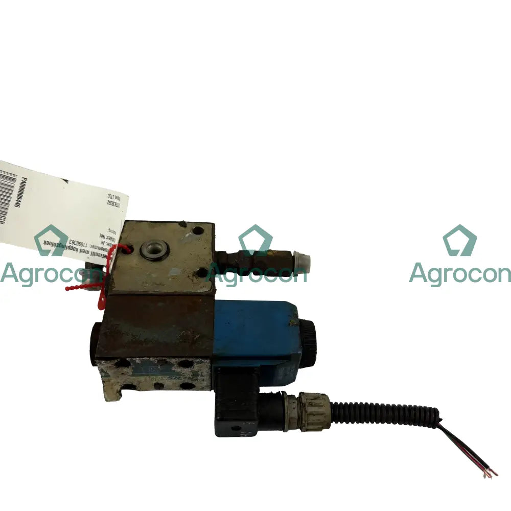 Magnetventil med kopplingsblock | 11090349 11090363 | Volvo L70C Hydraulventil