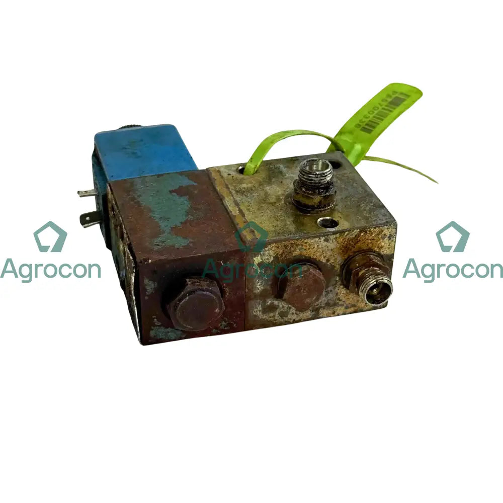 Magnetventil med kopplingsblock | 11090349 11090363 | Volvo L70C Hydraulventil