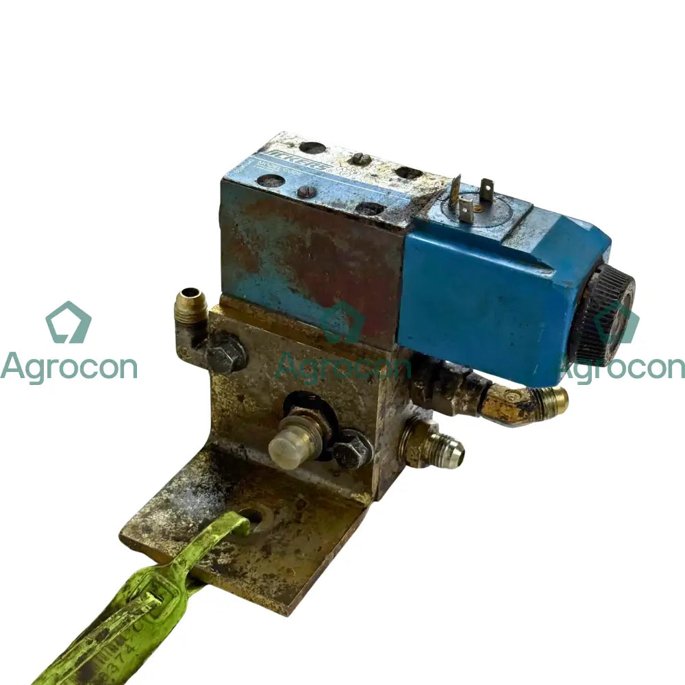 Magnetventil med kopplingsblock | 11090349 11090363 | Volvo L70C Hydraulventil