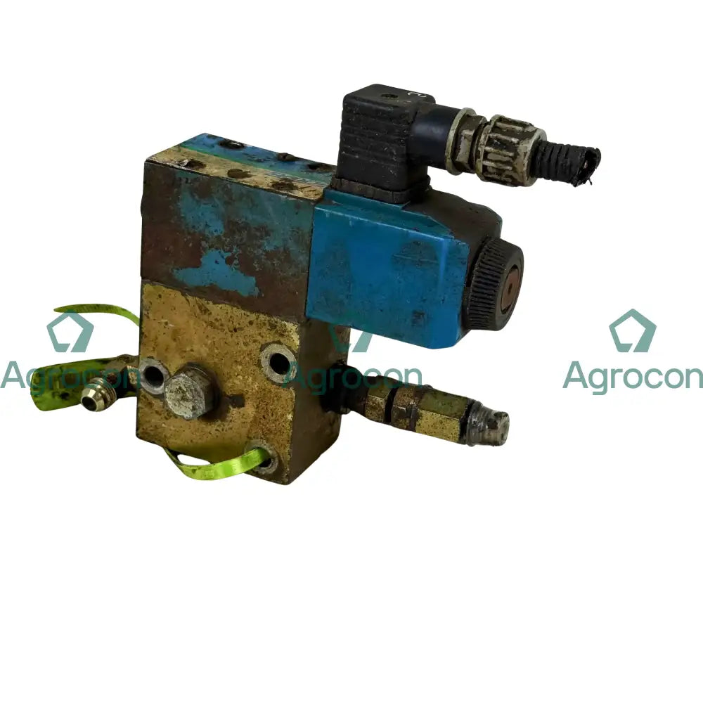 Magnetventil med kopplingsblock | 11090349 11090363 | Volvo L70C Hydraulventil