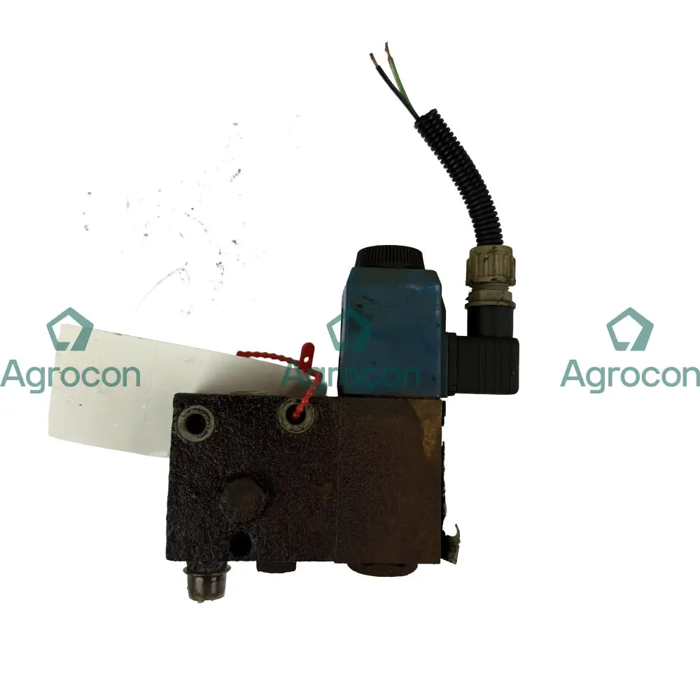 Magnetventil med kopplingsblock | 11090349 11090363 | Volvo L70C Hydraulventil