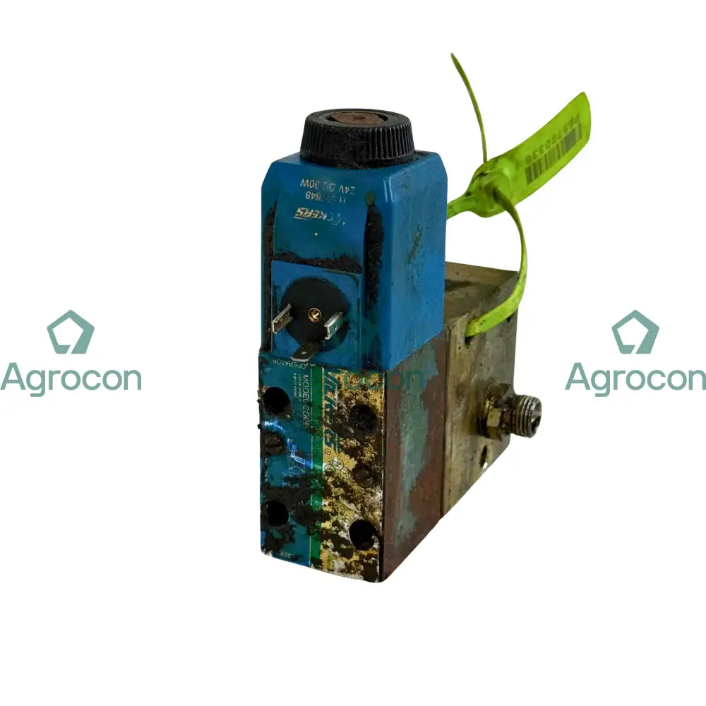 Magnetventil med kopplingsblock | 11090363 11090349 | Volvo L70C - Hydraulventil