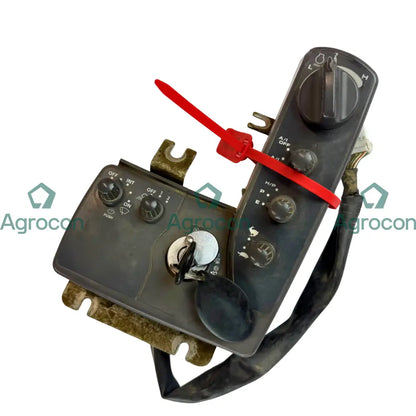 Manöverpanel | 4631128 | Hitachi ZX250LC-3 Hyttdelar