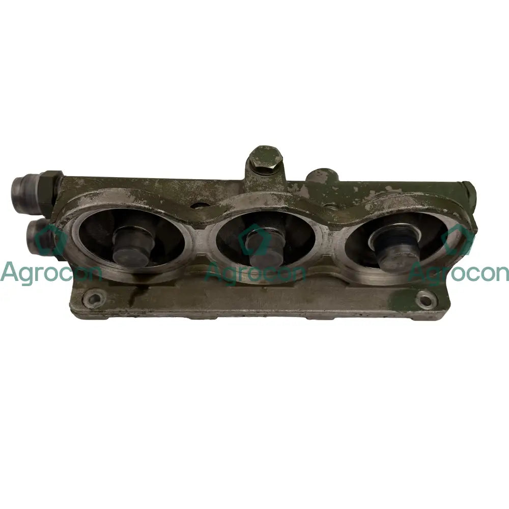 Oljefilter hållare motor | 8170274 11127821 | Volvo L180E Motordelar