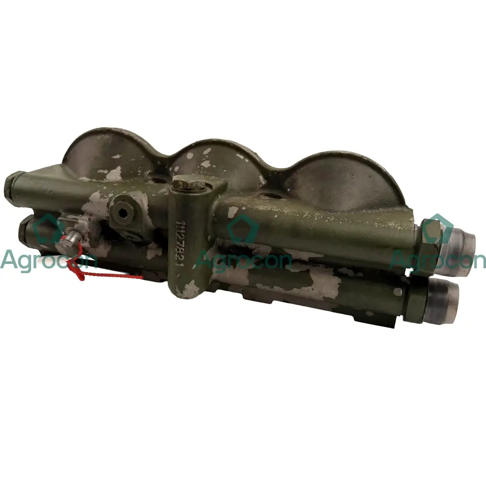 Oljefilter hållare motor | 8170274 11127821 | Volvo L180E Motordelar