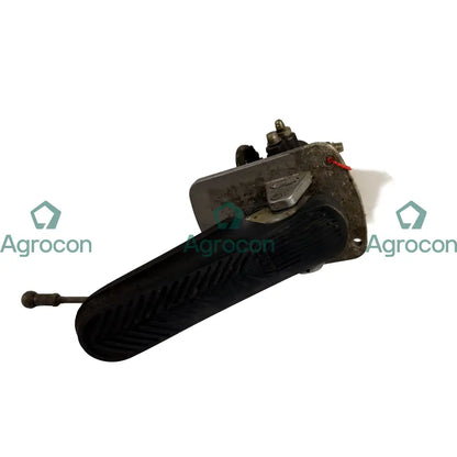 Pedal | 6212914 6212913 | Volvo BM6300 Bromssystem