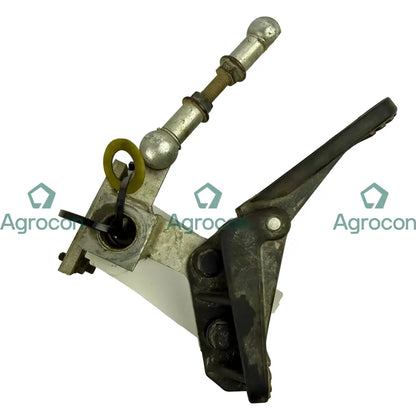 Pedal med hållare | Pj5270604 1180569 - Hyttdelar Styrsystem