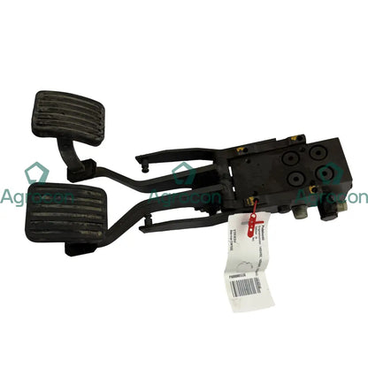 Pedalventil | 14054202 14244445 14243543 14243546 | Åkerman EW150C - Hydraulventil