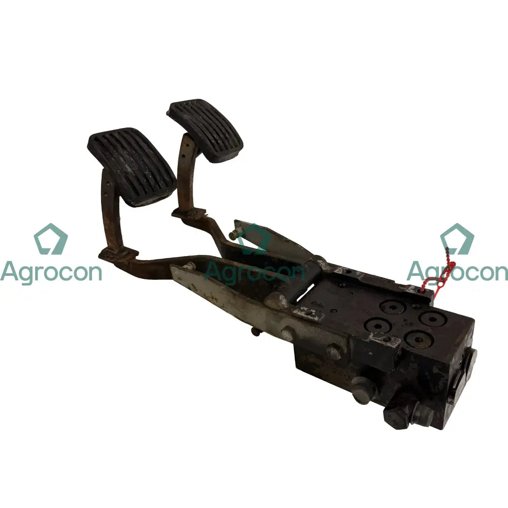 Pedalventil | 14054202 | Åkerman H14B Hydraulventil