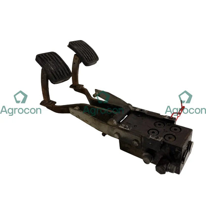 Pedalventil | 14054202 | Åkerman H14B Hydraulventil
