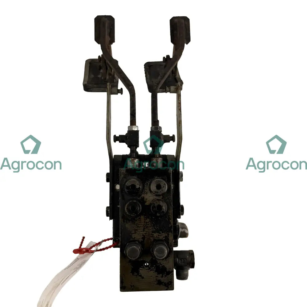 Pedalventil | 14054202 | Åkerman H14B Hydraulventil