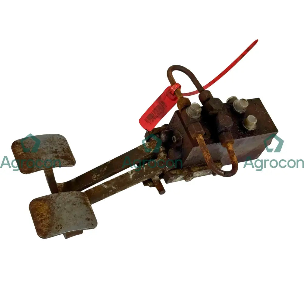 Pedalventil fram-back | 14046594 | Åkerman H9B - Hydraulventil