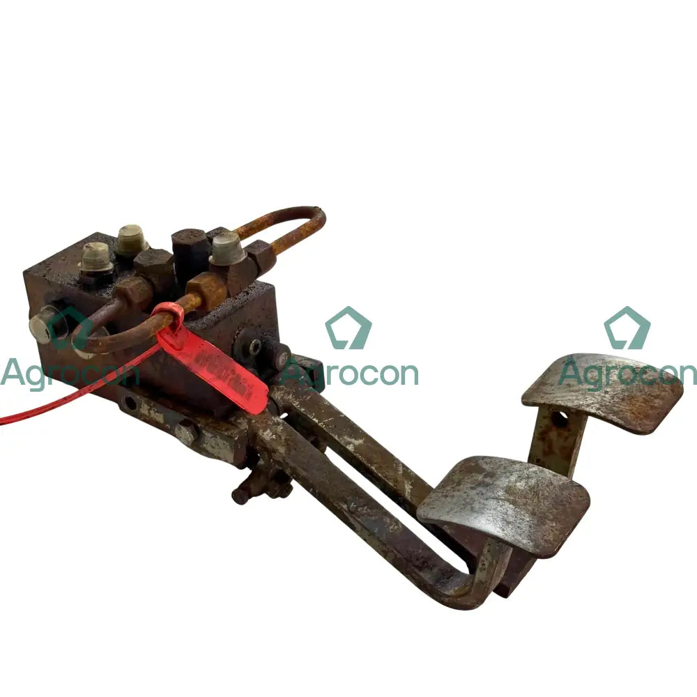 Pedalventil fram-back | 14046594 | Åkerman H9B - Hydraulventil