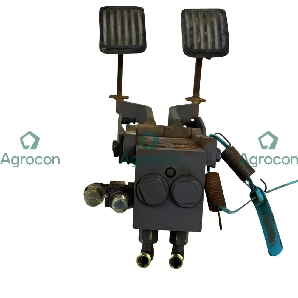 Pedalventil kör | 14054202 | Åkerman EC300 Hydraulventil