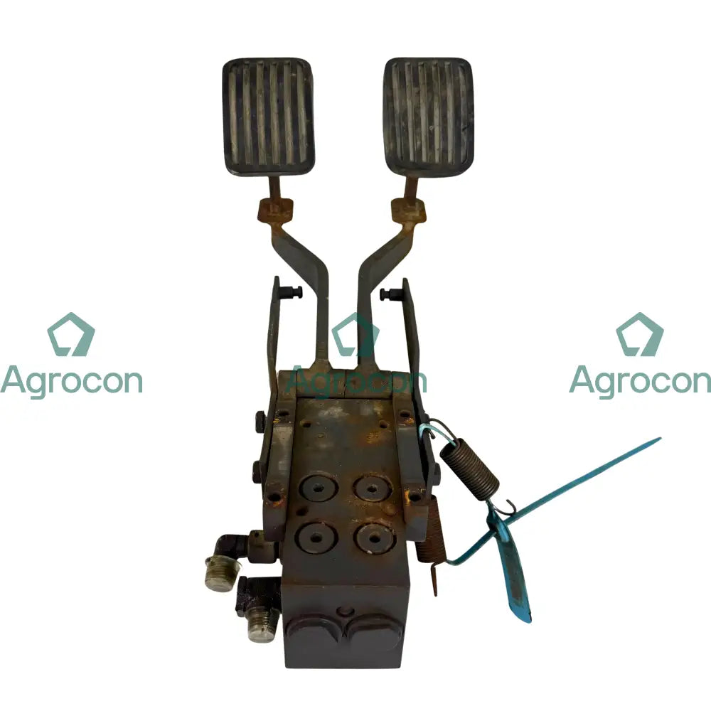 Pedalventil kör | 14054202 | Åkerman EC300 Hydraulventil