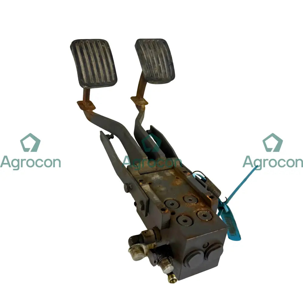 Pedalventil kör | 14054202 | Åkerman EC300 Hydraulventil