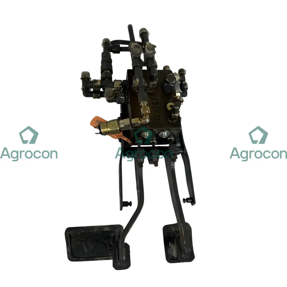 Pedalventil körbroms komplett | 14254373 | Åkerman EW130C Hydraulventil