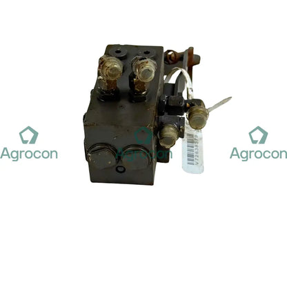 Pedalventil med fotstöd | 14054202 | Åkerman EC230B Hydraulventil