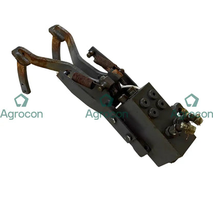 Pedalventil med fotstöd | 14054202 | Åkerman EC230B Hydraulventil